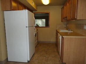 693 32nd St in Washougal, WA - Building Photo - Building Photo