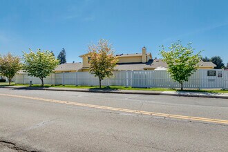 Emerald Valley Estates in Auburn, WA - Building Photo - Building Photo