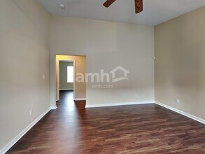 5869 High Grass Ln in Indianapolis, IN - Building Photo - Building Photo