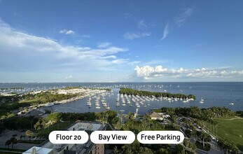 2889 McFarlane Rd in Miami, FL - Building Photo - Building Photo