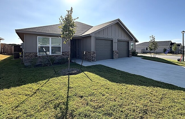 1202 Lexington Dr, Unit A in Copperas Cove, TX - Building Photo - Building Photo