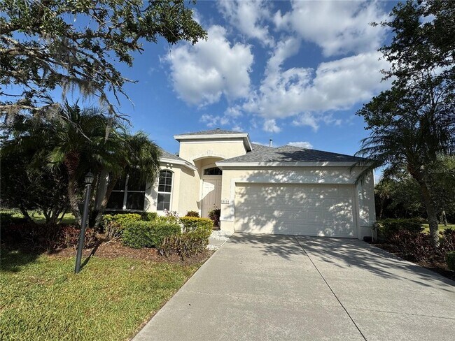 8134 Coates Row Pl in Bradenton, FL - Building Photo - Building Photo