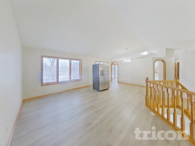 1503 Palomino Trail in Eagan, MN - Building Photo - Building Photo