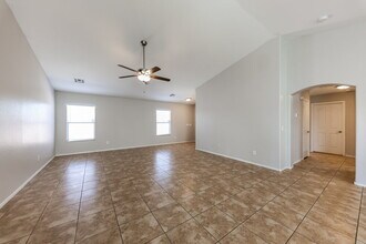 1018 S 166th Dr in Goodyear, AZ - Building Photo - Building Photo
