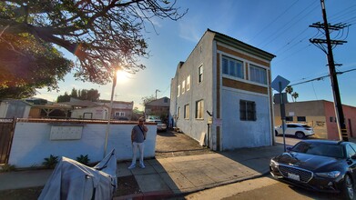 4013 Alla Rd in Los Angeles, CA - Building Photo - Building Photo