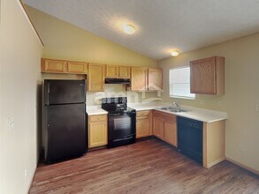 88 Brooksedge Dr E in Pataskala, OH - Building Photo - Building Photo