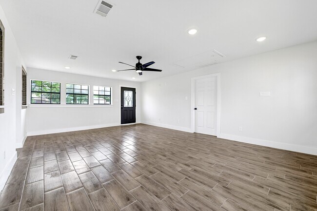 property at 4606 Pine Meadow Dr