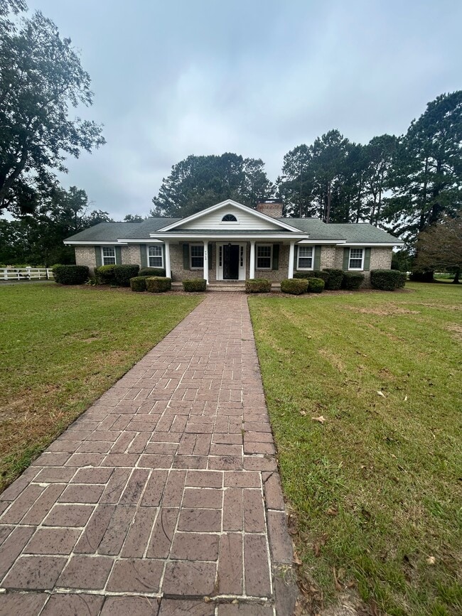 property at 4560 Smith Rd