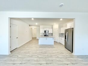 4425 Mountain Ball Ln in Kannapolis, NC - Foto de edificio - Building Photo
