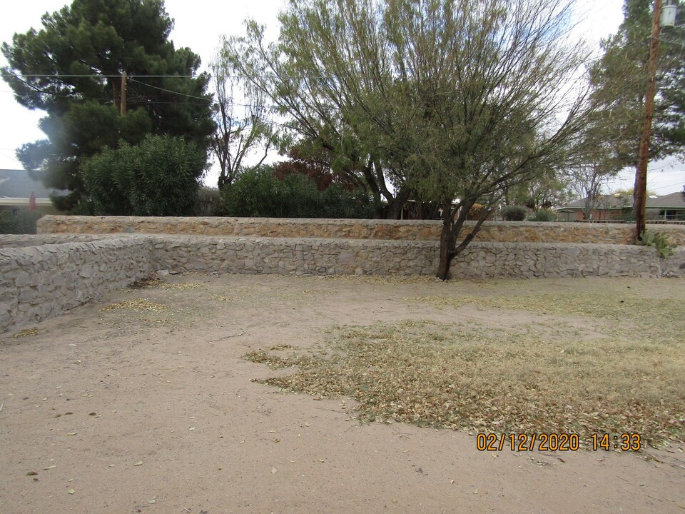 4025 Mary Cir in Las Cruces, NM - Building Photo