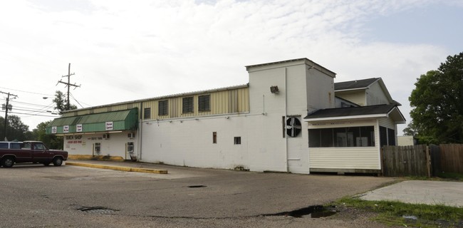 1003-1007 S Columbia St in Bogalusa, LA - Foto de edificio - Building Photo