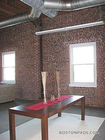 90 Lafayette St in Salem, MA - Building Photo - Building Photo