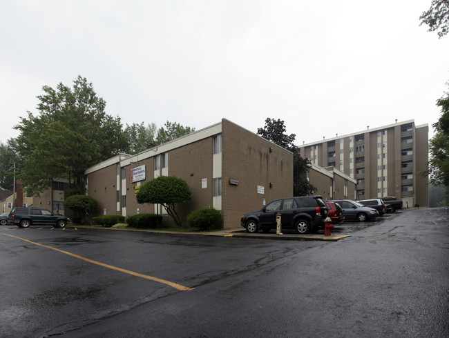 Kentway Independent Senior Living 55+