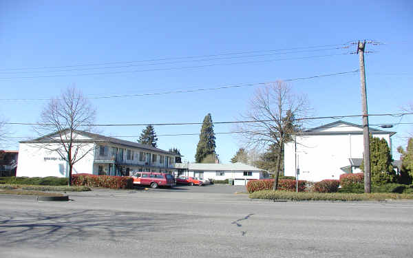 Brandi Lee Apartments in Portland, OR - Building Photo - Building Photo
