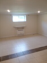 822 Kingsland Ln, Unit 1 in Fort Lee, NJ - Foto de edificio - Building Photo