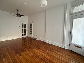 336 Fitzwater St, Unit 1 in Philadelphia, PA - Building Photo - Building Photo