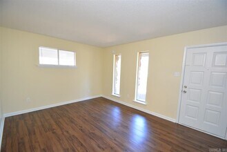 9600 Cerelle Dr in Little Rock, AR - Building Photo - Building Photo