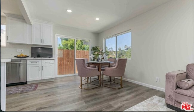 817 N Kingsley Dr in Los Angeles, CA - Building Photo - Building Photo