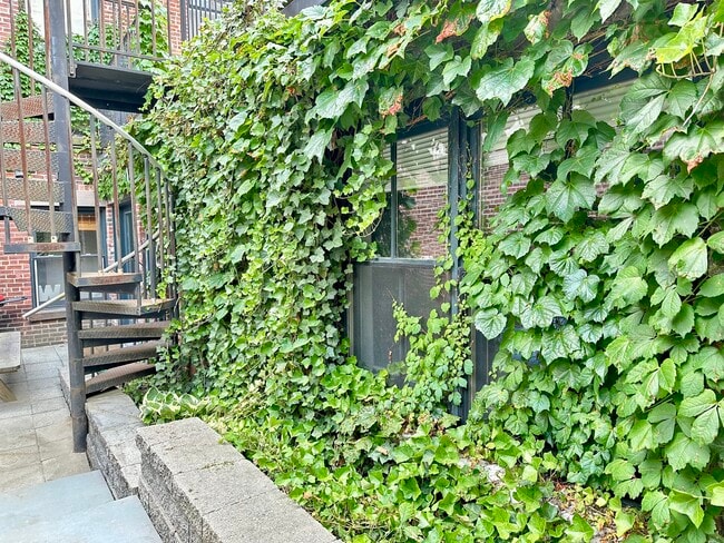 property at 658 Massachusetts Ave