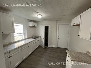 1625 Chapman Ave SW in Roanoke, VA - Building Photo - Building Photo