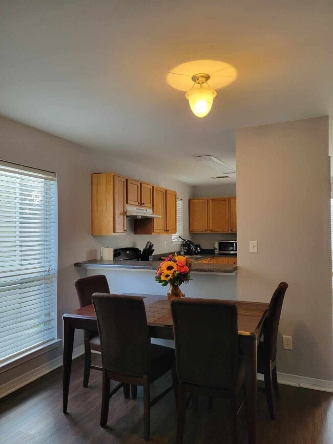 265 Benachi Ave in Biloxi, MS - Building Photo - Building Photo