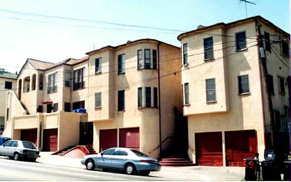 737-747 S Boyle Ave in Los Angeles, CA - Foto de edificio