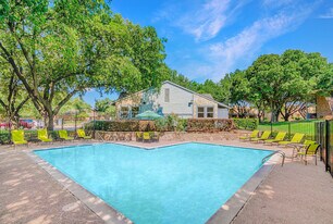 Cottages at Bedford in Bedford, TX - Building Photo