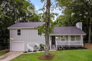 434 Mona Pl in Dallas, GA - Building Photo