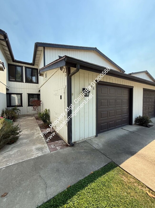148 Orcutt View Ct in Santa Maria, CA - Foto de edificio - Building Photo