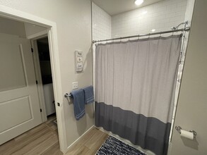 2102 Setting Sun Dr, Unit 7 in Windsor, CO - Building Photo - Building Photo