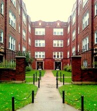 4051 W Melrose St, Unit #3S in Chicago, IL - Building Photo - Building Photo