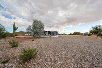 9685 W Altadena Dr in Casa Grande, AZ - Building Photo - Building Photo