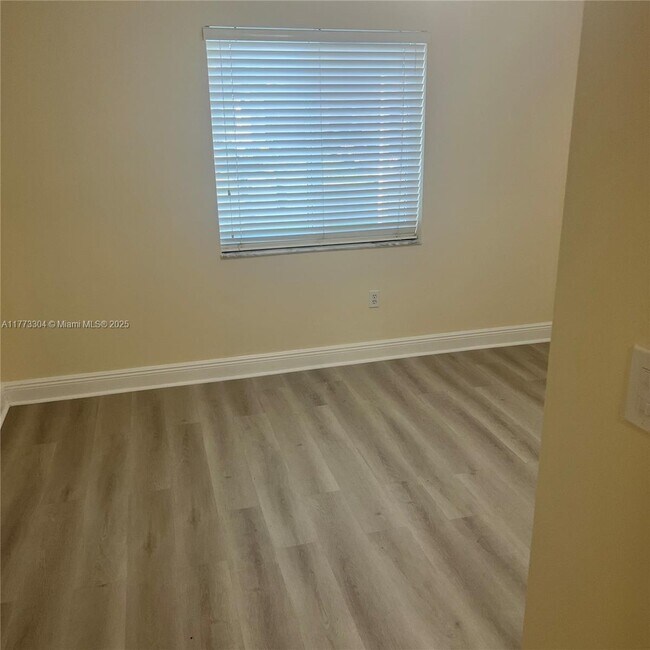 14274 SW 177th Terrace in Miami, FL - Building Photo - Building Photo