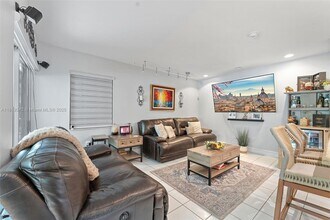 5316 SW 142nd Pl in Miami, FL - Building Photo - Building Photo