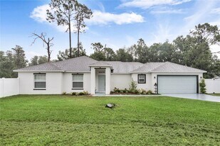 607 Bear Ct in Poinciana, FL - Building Photo