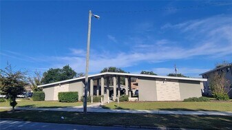 117 Ave B NE in Winter Haven, FL - Building Photo