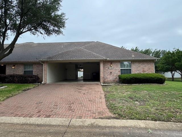 property at 107 Cobblestone Dr E