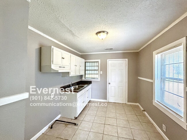 1507 Wilson St in Memphis, TN - Building Photo - Building Photo