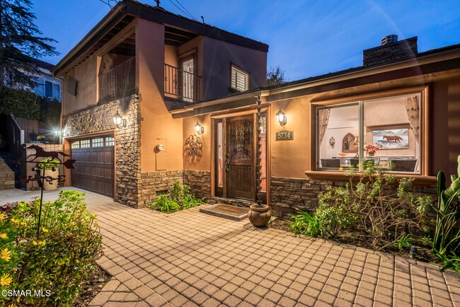 5734 Fairview Pl in Agoura Hills, CA - Building Photo - Building Photo