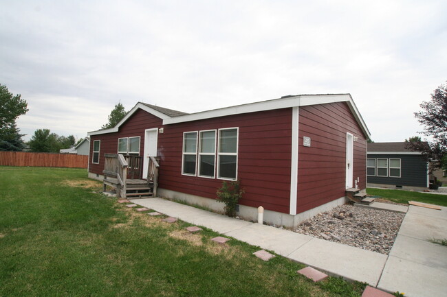 property at 225 Silver Maple Dr