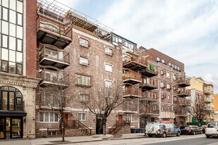 804 Bedford Ave in Brooklyn, NY - Building Photo