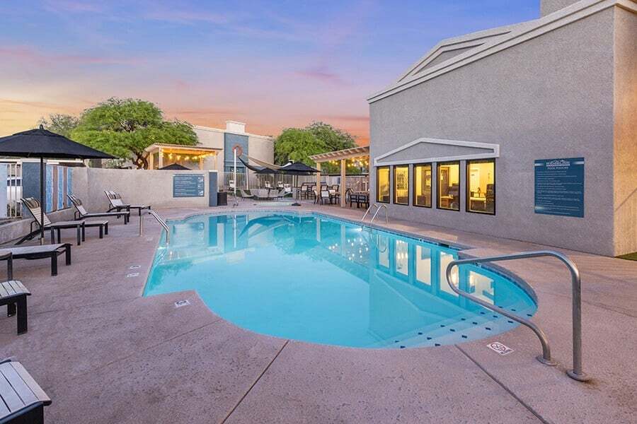 Ridgeline Apartment Homes in Tucson, AZ - Building Photo