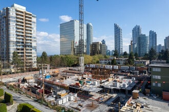 Central Park House in Burnaby, BC - Building Photo - Building Photo