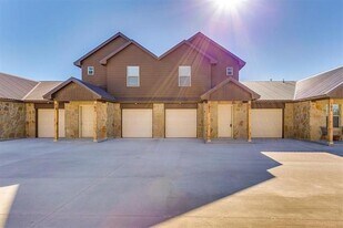 120 Ridgmar Rd in Weatherford, TX - Building Photo