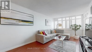 3100 Kirwin Ave in Mississauga, ON - Building Photo - Building Photo