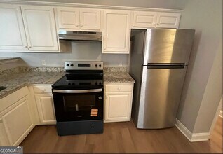 170 Fair Oaks Dr in Athens, GA - Building Photo - Building Photo