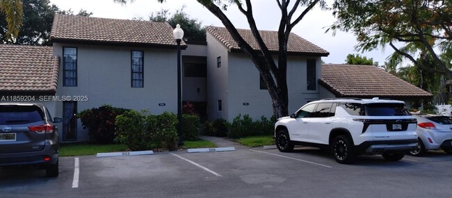 property at 9719 N New River Canal Rd