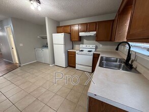 3406 SW Victoria Pl in Bentonville, AR - Building Photo - Building Photo