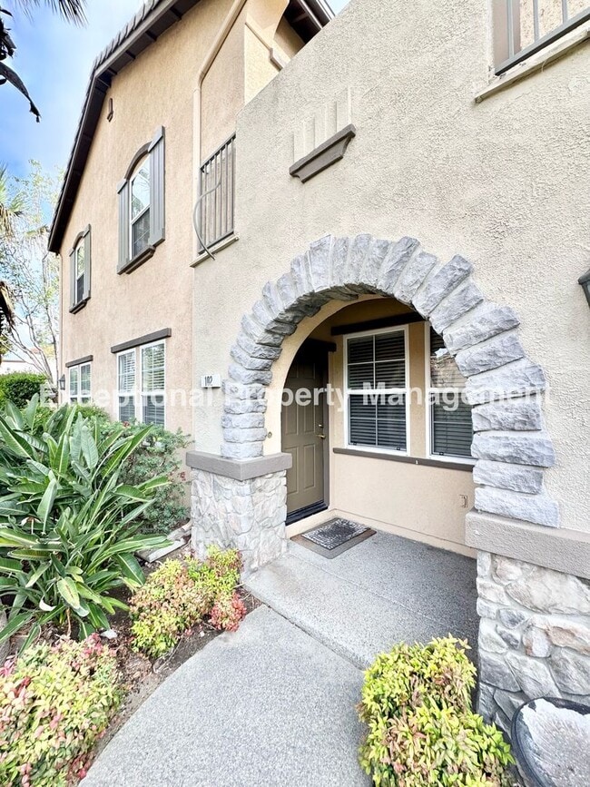 7353 Ellena W in Rancho Cucamonga, CA - Building Photo - Building Photo