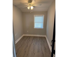 1271 Limit Ave in Baltimore, MD - Building Photo - Building Photo